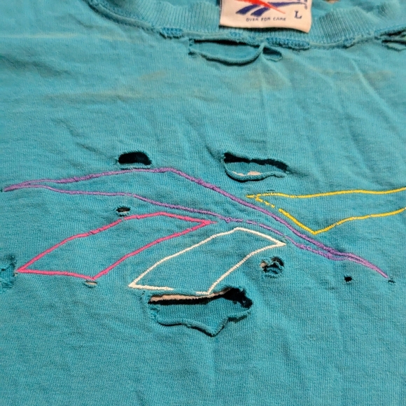 Vintage 90s Reebok Thrashed Single Stitch T Shirt Retro Large 80s Grunge - Picture 8 of 10
